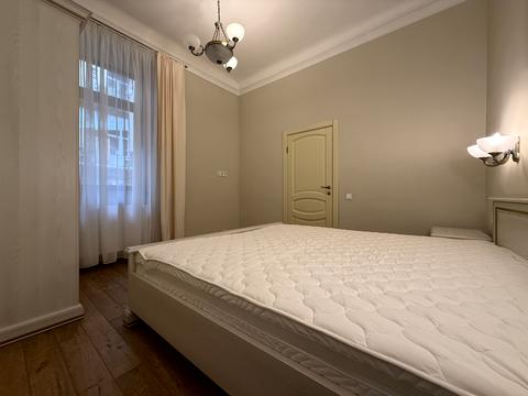 квартира за адресою Михайла Грушевського вул., 11