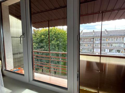 квартира за адресою Хотинська вул., 9