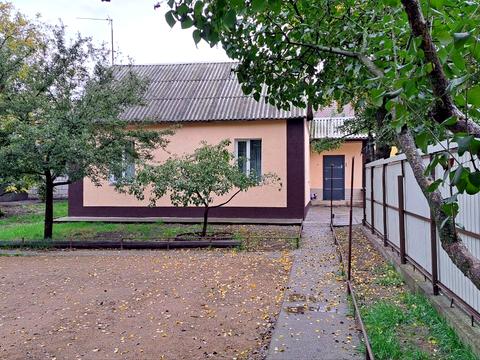 будинок за адресою Центральна вул. (Чапаєва)