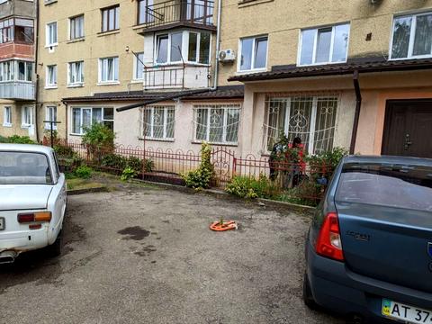 квартира за адресою Тисменицька вул., 249
