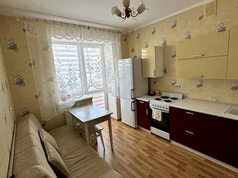 квартира за адресою Богдана Хмельницького бульв., 10