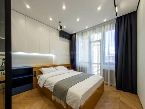 квартира по адресу Василия Тютюнника ул. (Анрі Барбюса), 37/1