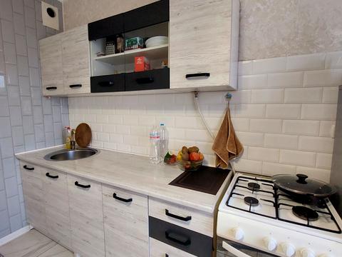 квартира за адресою Архітектора Старова вул., 10г