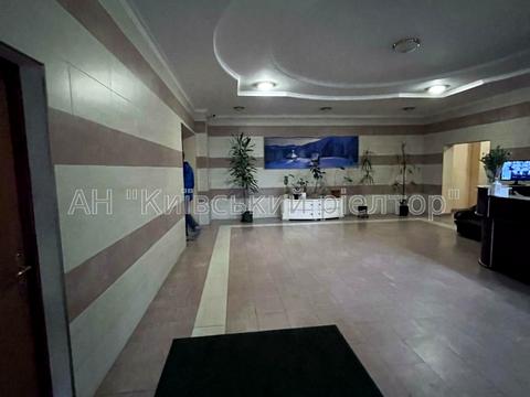 квартира за адресою Євгена Коновальця вул. (Щорса), 36-Б