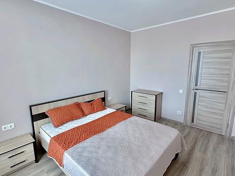 квартира по адресу Елены Телиги ул., 25