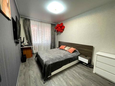 квартира за адресою Українського Відродження вул. (Станіславського), 5