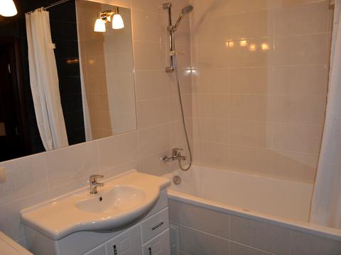 квартира за адресою Анни Ахматової вул., 22