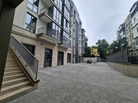 квартира по адресу Набережно-Крещатицкая ул., 21