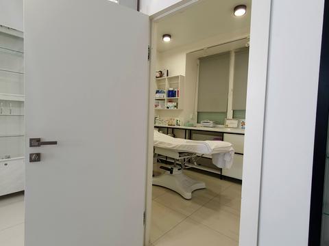 комерційна за адресою Кірічека вул., 3