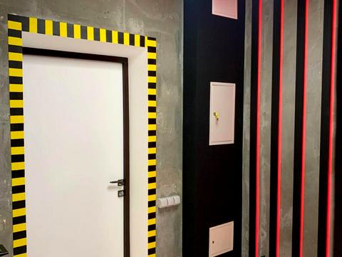 комерційна за адресою Андрія Верхогляда вул. (Михайла Драгомирова), 1-20