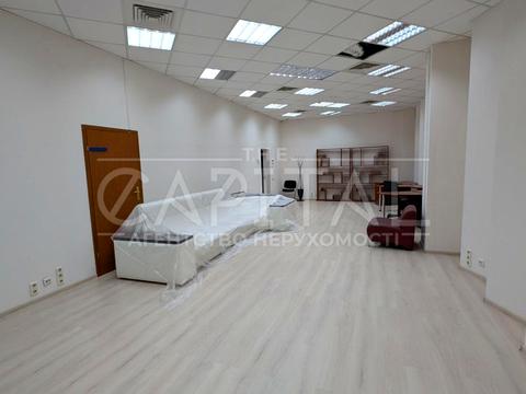 комерційна за адресою Степана Бандери просп. (Московський), 6