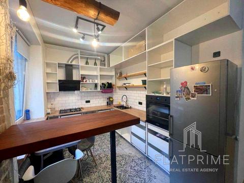 квартира за адресою Шовкуненка вул., 4
