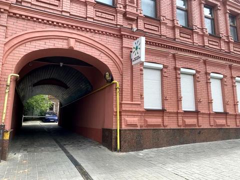 комерційна за адресою Олександра Поля просп. (Кірова), 25