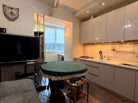 квартира по адресу Веснина ул., 2а