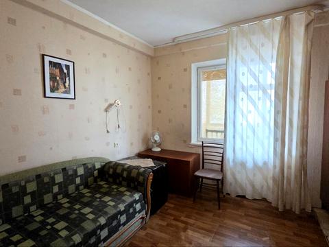 квартира за адресою Миколи Ушакова вул., 12