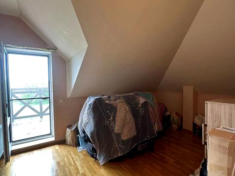 будинок за адресою миру