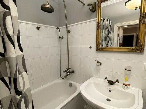 квартира за адресою Золотоустівська вул., 23