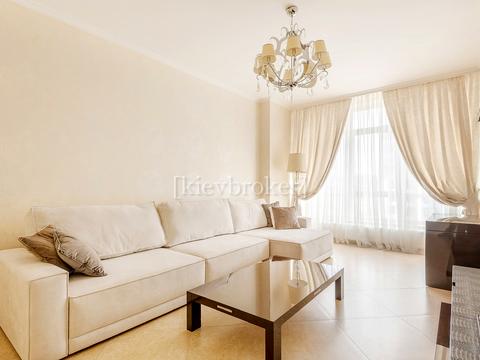 квартира за адресою Андрія Верхогляда вул. (Михайла Драгомирова), 12