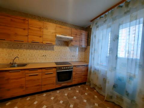 квартира за адресою Софії Русової вул., 7-А