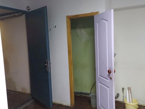 комерційна за адресою Театральний пров., 4