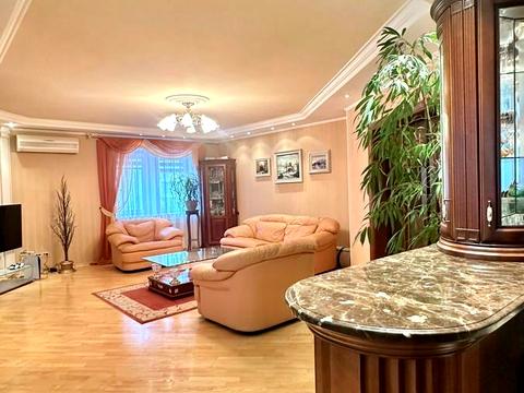 квартира по адресу Михаила Котельникова ул., 33