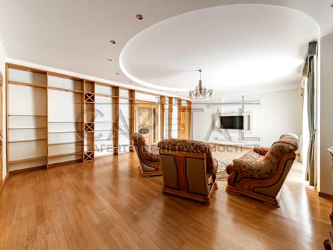 квартира за адресою Назарівська вул. (Вєтрова), 7