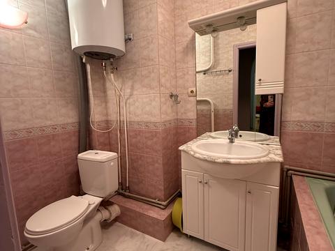 квартира за адресою Академіка Корольова вул., 18