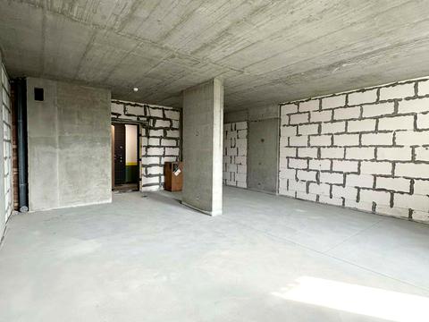 квартира за адресою Космічна вул., 5