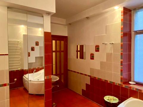 квартира за адресою Шовковична вул., 13/2