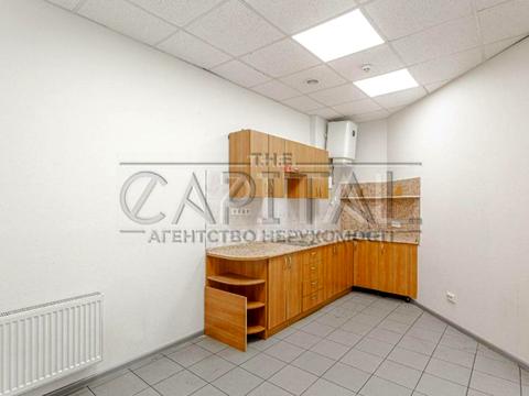 комерційна за адресою Київ, Казимира Малевича вул. (Боженка), 86