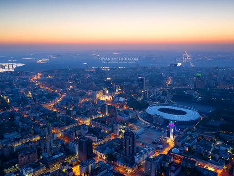 паркомісце за адресою Звіринецька вул., 72