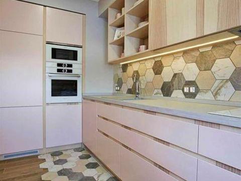 квартира за адресою Ованеса Туманяна вул., 15-А