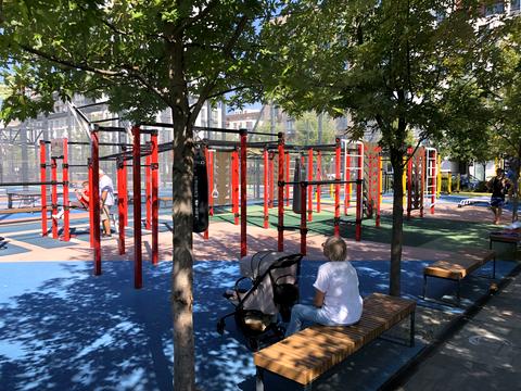 квартира за адресою Салютна вул., 2к7