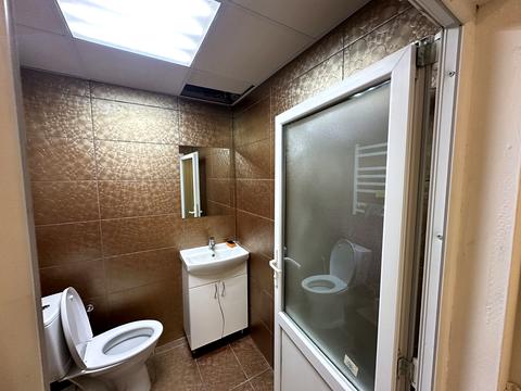 комерційна за адресою Пасічна вул., 41