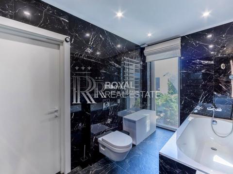 дом по адресу Горіхова