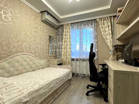 квартира по адресу Ирпенская ул. (Абхазька), 4