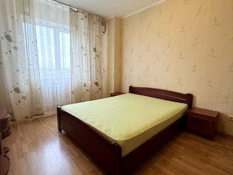 квартира за адресою Верховної Ради бульв., 14-Б