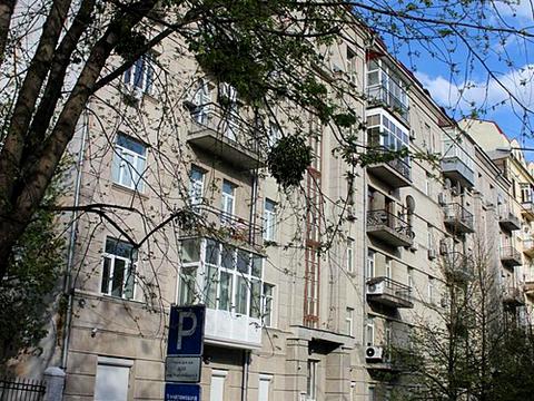 комерційна за адресою Івана Козловського пров., 5