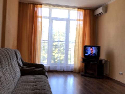 квартира за адресою Івана Крамського вул., 9