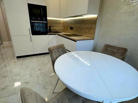 квартира за адресою Профсоюзна вул., 9-А