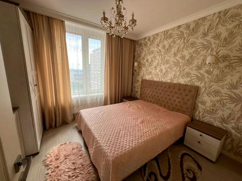 квартира за адресою Дніпровська набережна вул., 18-А