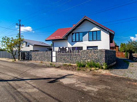 будинок за адресою с. Нові Петрівці, Центральна