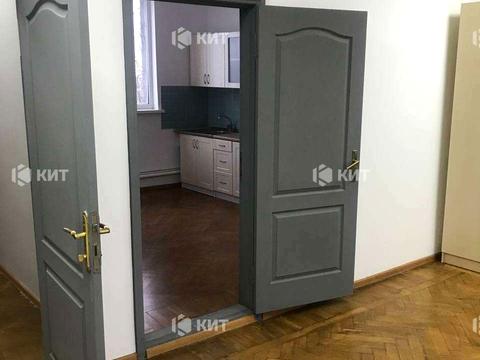 коммерческая по адресу Павловська площа, 1/3