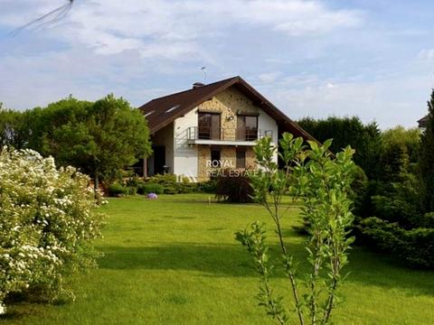 будинок за адресою Центральна