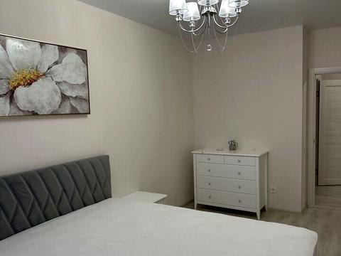квартира за адресою Академіка Корольова вул., 63