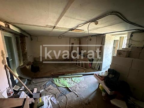 дом по адресу Центральна 44