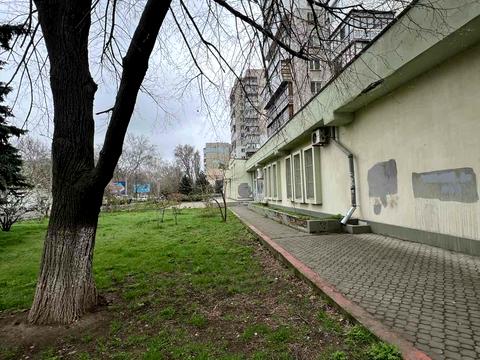 коммерческая по адресу Варненская ул., 7