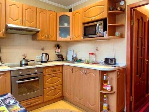 квартира за адресою Академіка Глушкова просп., 47