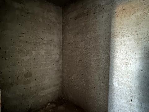 комерційна за адресою Леоніда Каденюка вул., 18