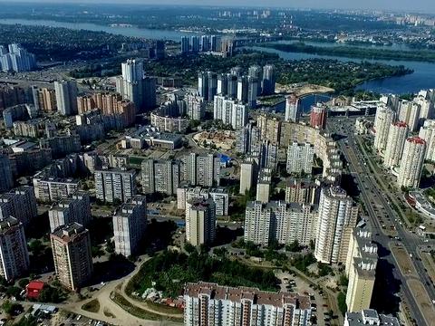 комерційна за адресою Позняки, 11